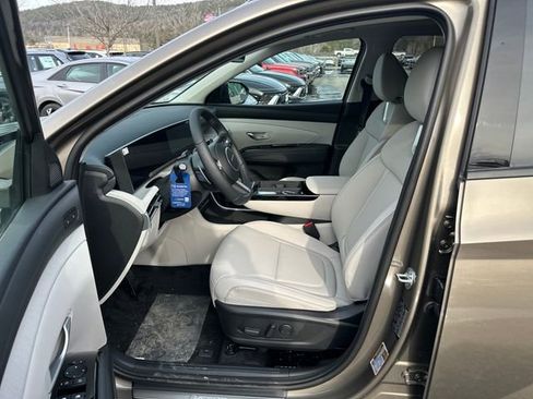New 2026 Hyundai Tucson Limited image 9