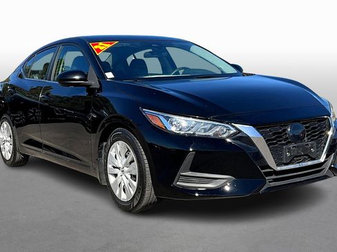 Used 2021 Nissan Sentra S image 9