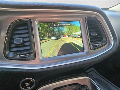 Used 2021 Dodge Challenger R/T Scat Pack image 21