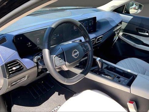 New 2026 Nissan Sentra SL w/ Floor Mat Package FWD image 7