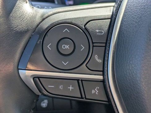 Used 2023 Toyota Camry XLE image 20