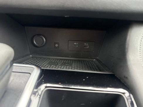 Used 2024 Nissan Pathfinder SL AWD/4WD image 32