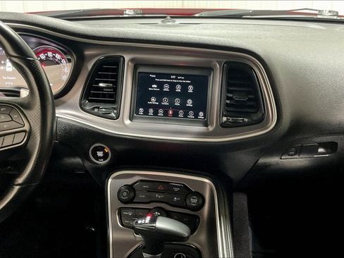Used 2022 Dodge Challenger GT image 6