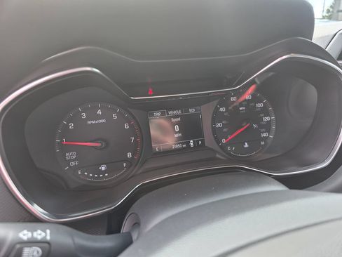 Used 2023 Chevrolet TrailBlazer LT FWD image 16