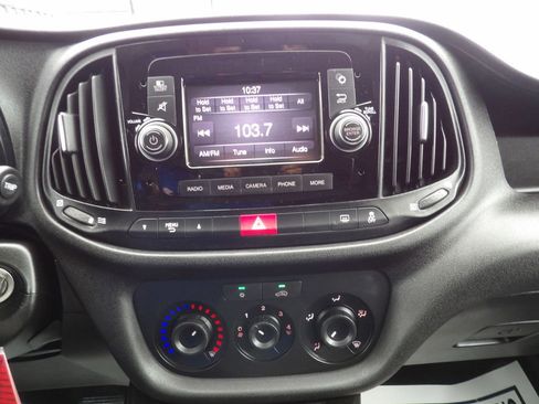 Used 2021 RAM ProMaster City Tradesman SLT image 21