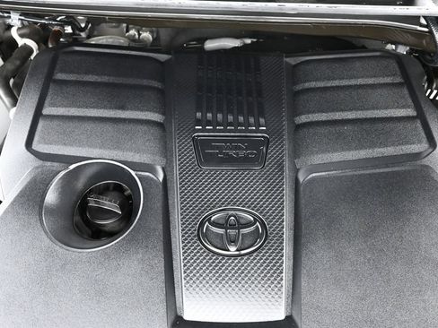 Used 2024 Toyota Tundra SR5 AWD/4WD image 26