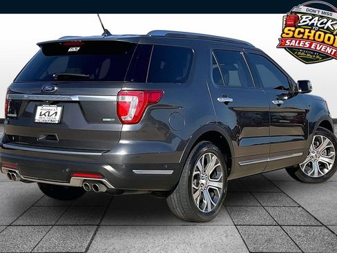 Used 2019 Ford Explorer Platinum AWD/4WD image 13