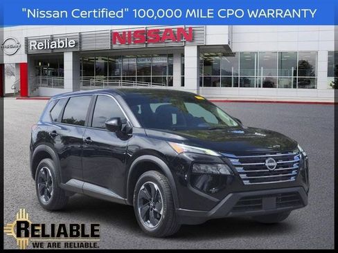 Certified 2025 Nissan Rogue SV AWD/4WD image 1