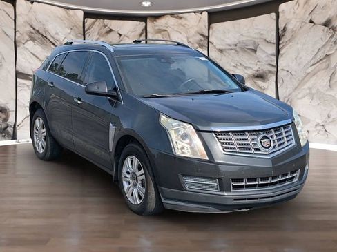 Used 2015 Cadillac SRX Luxury w/ Driver Awareness Package FWD image 18
