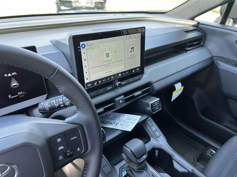 New 2026 Toyota RAV4 SE w/ Convenience Package AWD/4WD image 19