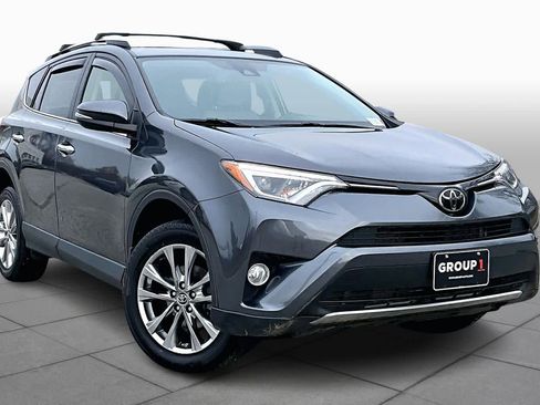 Used 2018 Toyota RAV4 Limited image 2