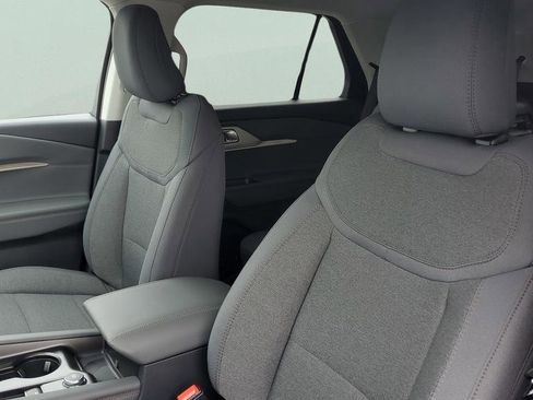 New 2026 Ford Explorer Active image 16