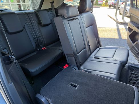 Used 2021 Volkswagen Atlas SE image 11