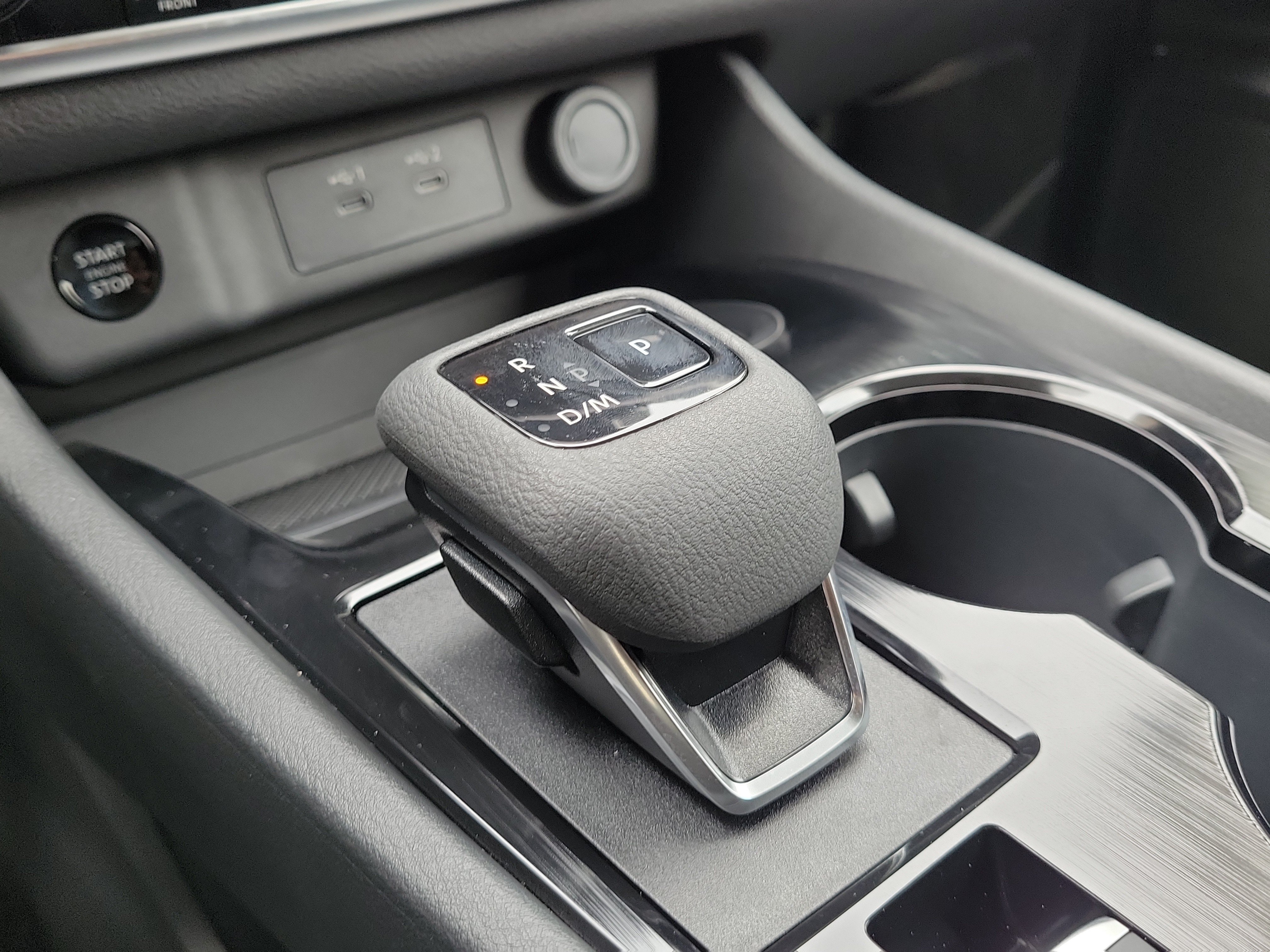 Certified 2025 Nissan Rogue SV AWD/4WD image 30