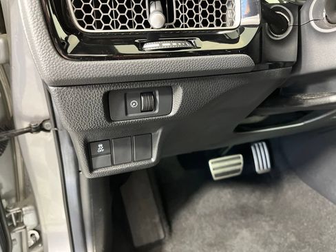 Certified 2025 Honda Civic Sport image 30