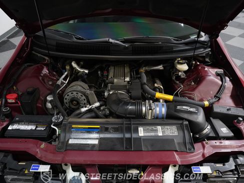 Used 1994 Chevrolet Camaro Z28 RWD image 31