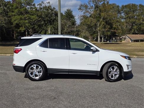 Used 2020 Chevrolet Equinox LT image 36