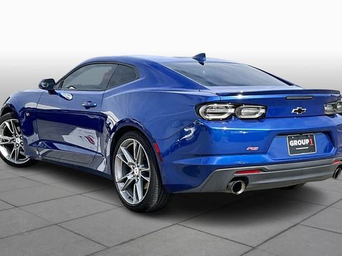 Used 2022 Chevrolet Camaro LT w/ RS Package image 11
