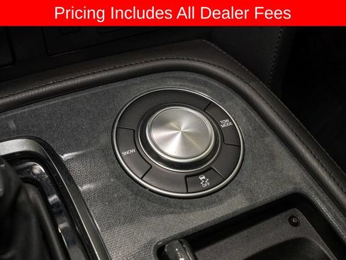 Certified 2023 Nissan Armada SL w/ Midnight Edition Package RWD image 19
