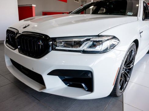 Used 2021 BMW M5 w/ Executive Package image 9