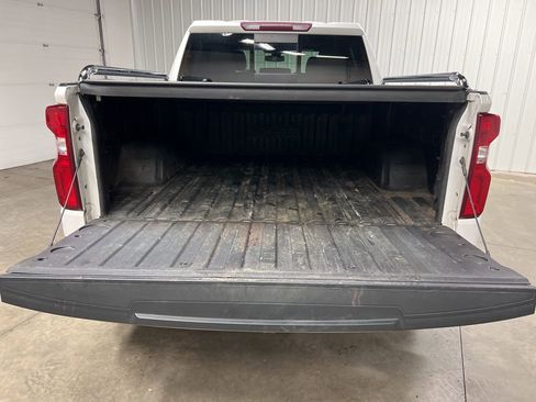 Used 2019 Chevrolet Silverado 1500 High Country w/ Max Trailering Package image 35