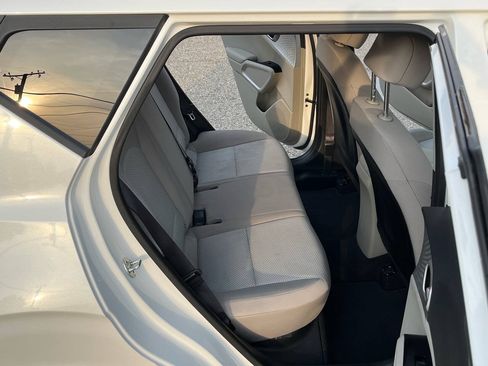 Used 2020 Kia Soul LX FWD image 20