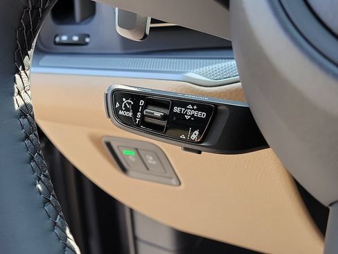 New 2026 Porsche Cayenne Coupe AWD/4WD image 37