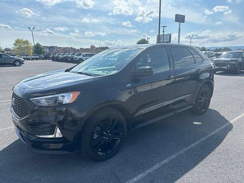 Certified 2024 Ford Edge ST-Line AWD/4WD image 2