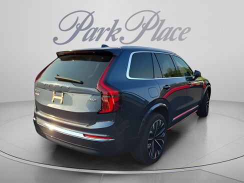 Used 2026 Volvo XC90 B6 Plus AWD/4WD image 11