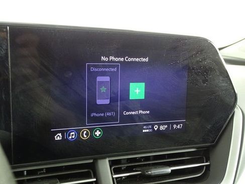 Used 2024 Chevrolet Trax LS image 33