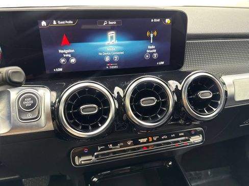Used 2023 Mercedes-Benz GLB 250 4MATIC image 63