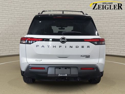 New 2026 Nissan Pathfinder Platinum AWD/4WD image 6