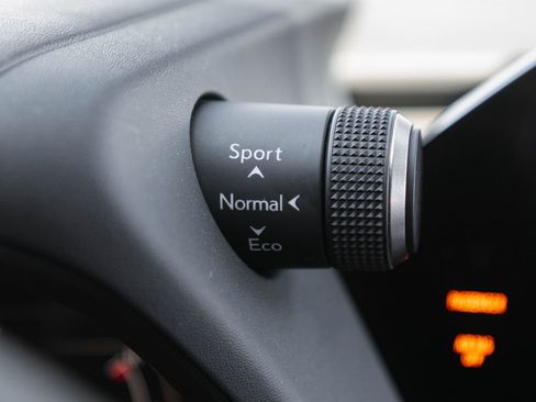 Used 2024 Lexus UX 250h AWD w/ Premium Package image 29
