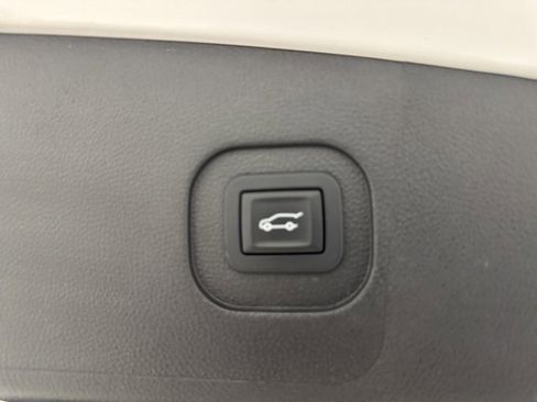 Used 2017 GMC Terrain Denali image 27