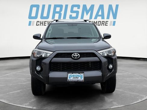 Used 2016 Toyota 4Runner SR5 image 8