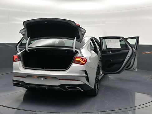 Used 2023 Kia K5 GT-Line image 46