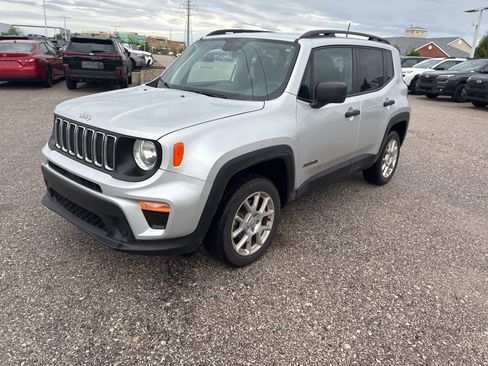 Used 2019 Jeep Renegade Sport w/ Sport Appearance Group image 24