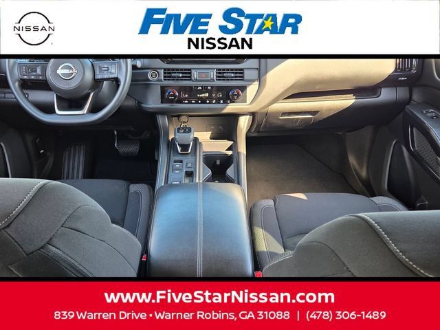 Used 2024 Nissan Pathfinder S FWD image 8