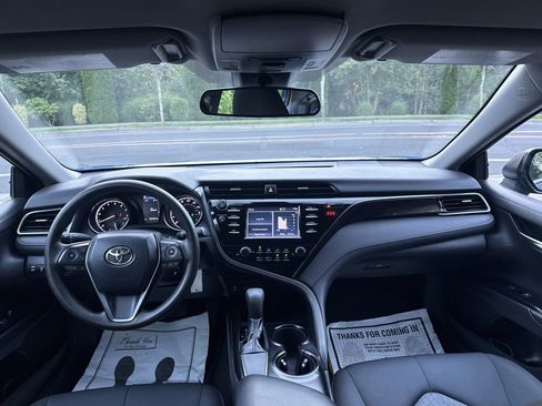 Used 2019 Toyota Camry LE FWD image 26