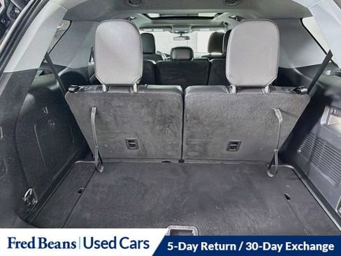 Used 2023 Ford Explorer XLT w/ Equipment Group 202A AWD/4WD image 32