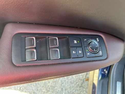 Used 2017 Lexus RX 350 AWD w/ Premium Package image 16