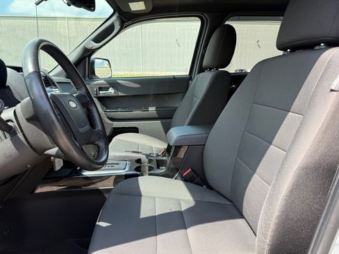 Used 2012 Ford Escape XLT AWD/4WD image 8