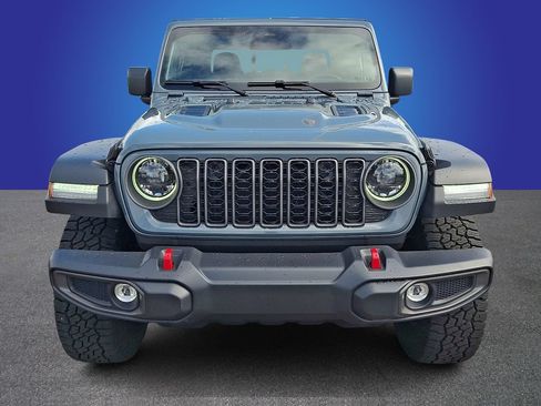 Used 2026 Jeep Gladiator Rubicon AWD/4WD image 2