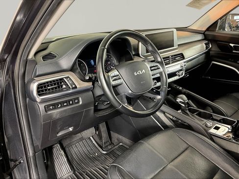 Used 2022 Kia Telluride EX FWD image 15