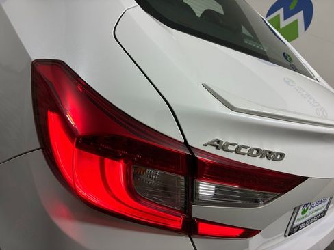 Used 2018 Honda Accord Sport image 24