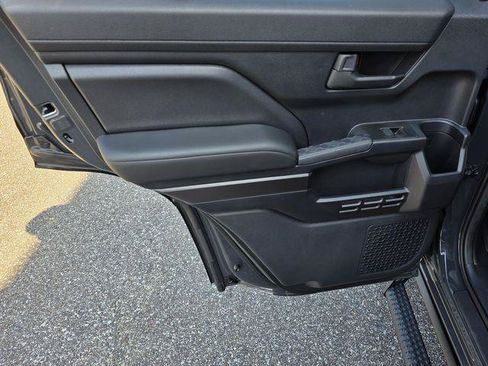Certified 2025 Toyota 4Runner SR5 RWD image 32