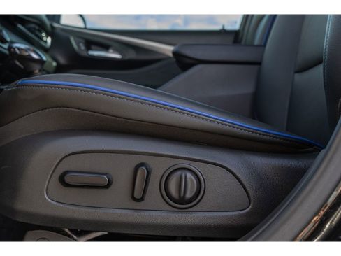 Used 2024 Buick Envista Sport Touring w/ Convenience I Package image 16