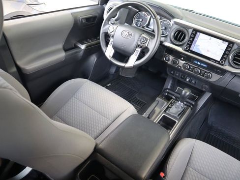 Used 2023 Toyota Tacoma SR5 AWD/4WD image 15