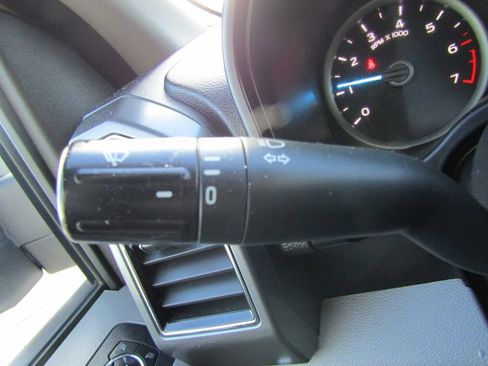 Used 2018 Ford F150 XLT image 29