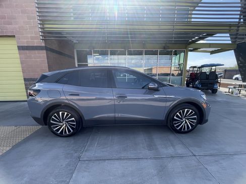 Used 2024 Volkswagen ID.4 S image 6